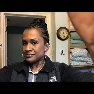 Meet your Posher, Sharon